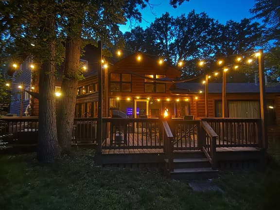 Deer Run Log Cabin - Image 1